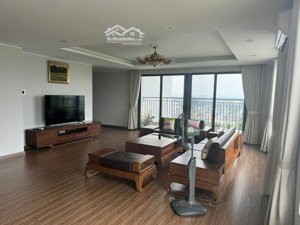 chính chủ cần cho thuê căn hộ 3pn 1682m view hồ tây lotte full nội thất đẹp giát tốt udic westlake