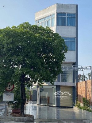 tòa nhà văn phòng 170m2 2 mặt tiền nguyễn văn khạ 6 tầng thang máy chỉ 6.5 tỷ