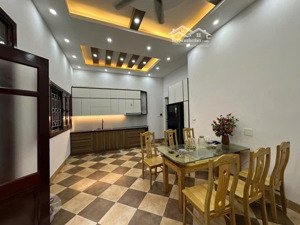 bán nhà bùi ngọc dương - 42m2 x 3 tầng - hơn 4 tỷ - cách 3 nhà ra mặt phố - nhà đẹp ở ngay - ko qh