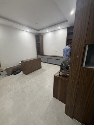hiếm có khó tìm nhà riêng tại nguyễn thái học, cống vị, ba đình, hà nội, 35 tỷ, 88m2 thang máy
