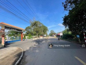 tôi cần bán miếng đất nằm tại mặt tiền đường dh519 bán đủ 550tr tại phước thành tphcm