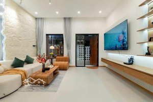 bán nhà riêng quận bình thạnh, ngã tư hàng xanh, 86m2 thổ cư, 4 tầng, giá 12.9 tỷ.