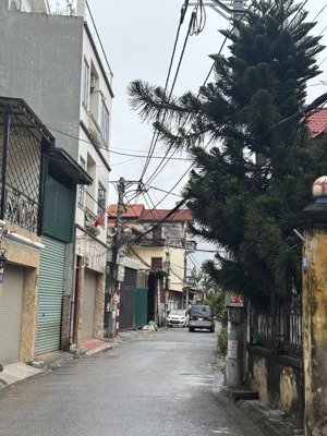 mặt đường, ô tô tải tránh nhau, sát cầu thanh trì, mặt tiền rộng, giá hợp lý