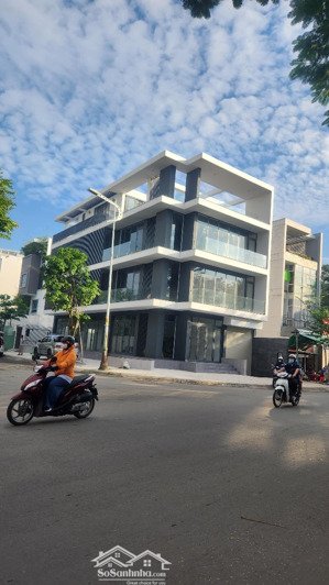 cho thuê tòa nhà văn phòng, góc đường 56, p. bình trưng đông, q2 - 70tr/tháng