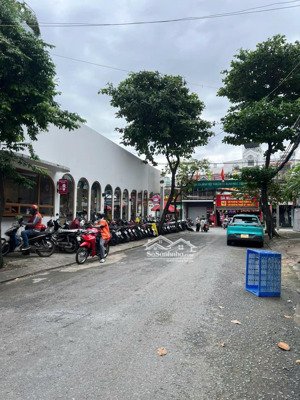 cho thuê nhà hẻm 10m. đường phan huy ích, p15, tb. 4m x 16m