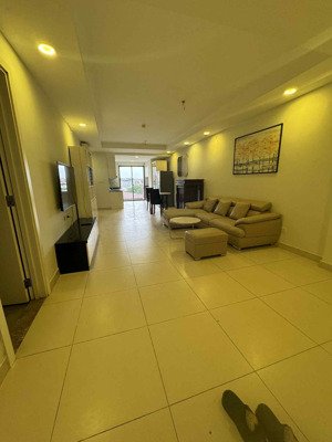 bán căn hộ 04 tòa a 99,1m2 trên sổ, giá: 6.6 tỷ