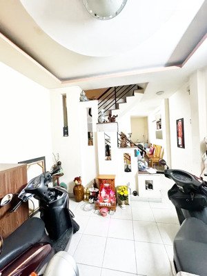 nhà 3 tầng đẹp, cách 1 căn ra hẻm xe hơi lạc long quân, tân bình - dt 48m, 4pn - giá 6.65 tỷ