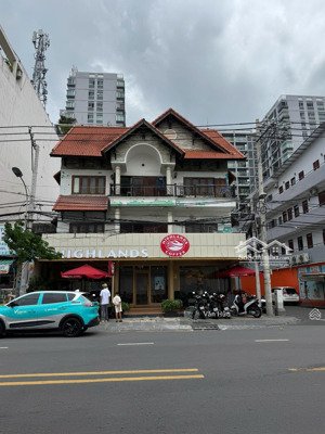 góc 2 mt hoàng hoa thám, q. tân bình - dt: 13x20m - 4 tầng - hđt: 300 triệu - giá: 59 tỷ