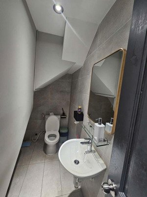 sang lại mặt bằng và thiết bị cửa hàng khu vực quốc hương - thảo điền