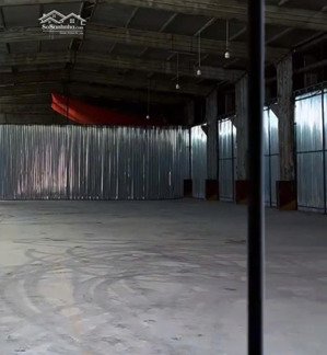 kho diện tích lớn lên đến 1000m2 ở nguyễn hữu thọ cần cho thuê gấp
