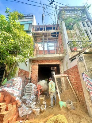 nhà 1/ đồng tâm, trệt lầu, 3pn, mới đẹp, full nội thất, 1 tháng nữa là bàn giao nhà luôn