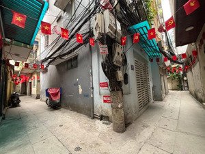 bán phố đội cấn, ba đình, 40m2 - 4 tầng - 7,9 tỷ (có tl). lh: 