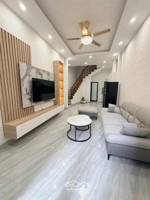 chính chủ bán nhà mới đẹp phố xuân đỉnh, bắc từ liêm, diện tích 35m x 5 tầng, thiết kế hiện đại.