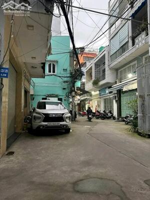 Bán nhà góc 2Mt HXH Huỳnh Văn Bánh 36m2 ngang 4 trệt 4L giá có 7,18 tỷ