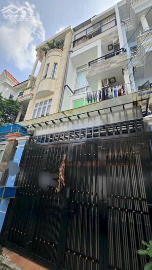 Nhà Hoàng Việt, Út Tịch, Tân Bình, 4m x 15.5m, 4 tầng, 14 tỷ.