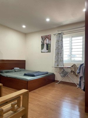 tân mai ô tô vào nhà ngõ thông 10p khép kín cho thuê 50tr/ tháng đã kín khách sổ đẹp ko lỗi