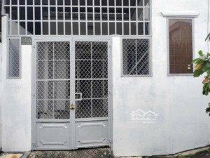 bán nhà hẻm 1 trệt, 1 lầu chính chủ khu vực trung tâm quận 12