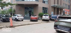 cho thuê shophouse tầng 1 ct1ab mễ trì plaza dt 201m2 , nam từ liêm