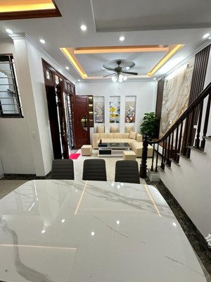 đẹp nhất phân khúc, nhà mới phan kế bính, ba gác chạy, 20m ra ô tô, full nội thất, sổ cc, 38m2*5t