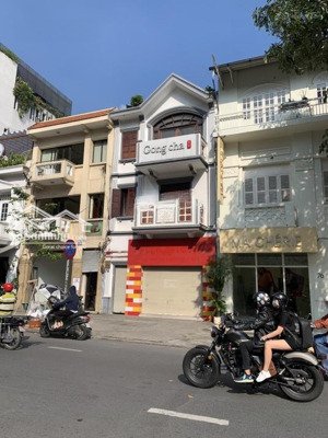 bán nhà mt châu thới quận 10 dt:4.8x13m 2 tầng giá chỉ 16.5 tỷ