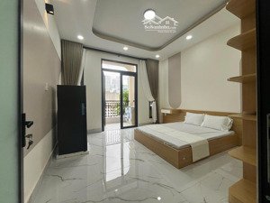 cho thuê căn hộ 2 pn ban công trung tâm q4 q7 q1 đh ntt luật hoàng diệu cầu khánh hội ông lãnh