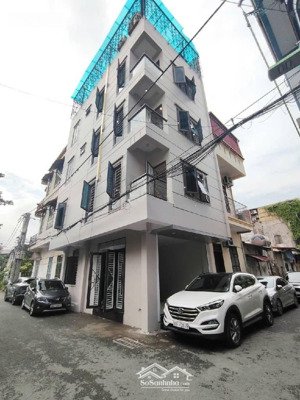 13 tỷ 48m2 cho siêu phẩm phương canh nhà đẹp lô góc ô tô tránh, vào nhà