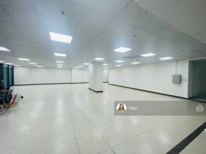 cho thuê văn phòng mỹ đình plaza 138 trần bình. dt 220m2 giá 260.000đ/m2 gồm vat. sàn đẹp thông sàn