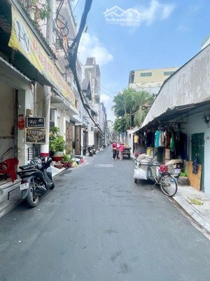 bán gấp nhà 3lầu, 62m2, giá: 7,8tỷ đường thoại ngọc hầu, phú thạnh, quận tân phú, tp hcm