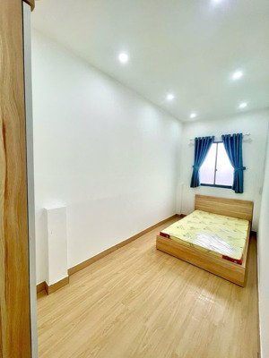 cho thuê phòng trọ 50m2, 8 triệu/th tại nguyễn trãi, p7, q5, hcm chính chủ chỉ với