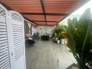 bán penthouses sân vườn 3pn- nhà decor sổ hồng riêng - cc bellezaq7- dt 84m2- giá 5.3 tỷ