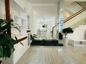 cho thuê nhanh liên kế biệt thự phú mỹ hưng, quận 7