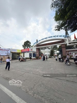 bán chdv 5 tầng tự khai thác lên đến 90tr/tháng mặt tiền đs-ngay hoàng diệu 2-nở hậu 6.5m tài lộc