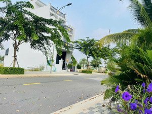 đất xây biệt thự 239.99 m2, thanh toán 2.5 tỷ , công chứng, xây dựng ngay. lh oanh