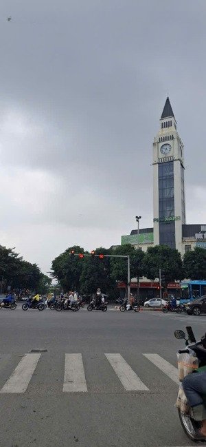 kđt văn phú, hà đông, 90m, 5 tầng, trên 15 tỷ ô tô tránh . lh 