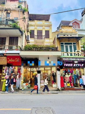 chủ bán gấp mặt phố hàng gai, tòa 8 tầng vị trí không căn thứ 2 giá chào thượng lượng 358 t+++ỷ