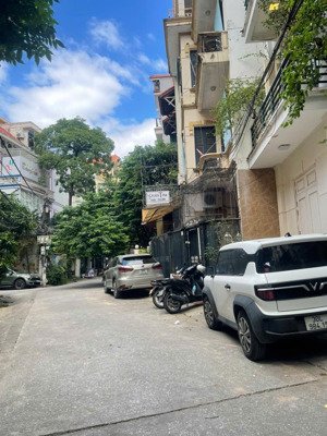 bán biệt thự tô ngọc vân, 101m1, lô góc, 1 nhà ra mặt phố, nhỉnh 50 tỷ. lh 