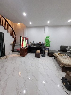 ba đình 40m2 nhà đẹp, gần ô tô, full nội thất