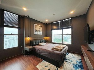 cho thuê gấp cc garden gate, 25 triệu, 110m2, 3 phòng ngủ, full nội thất có slot xe hơi mới đẹp