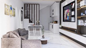 bán nhà đẹp phố trương định - ngõ to - ô tô tránh 10m - vị trí đẹp - kinh doanh - full nội thất