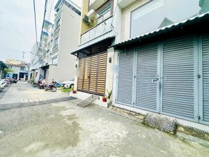 cực hiếm - nhà 3 tầng -hxh -dts : 150m2 - giá 6,5 tỷ- gần võ văn ngân - chợ thủ đức