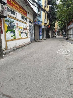 bán nhà mặt phố hai bà trưng - kinh doanh - ô tô dừng đỗ - 5 tầng - nhỉnh 8 tỷ