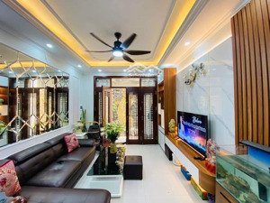 cực ngon, nhà đẹp nguyễn đổng chi, ngõ 4m, ô tô đỗ cạnh nhà, 3 mặt thoáng, tặng nội thất, 43m 5t