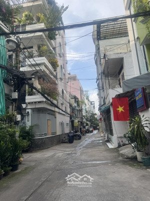 nhà 3 tầng 2 mặt hẻm oto nguyễn cảnh chân 8,6 tỷ, 3pn 3wc, nở hậu