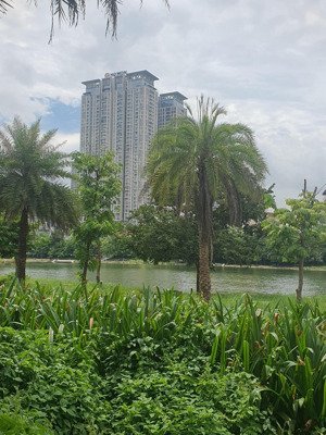 bán nhà riêng tại vạn phúc, 13 tỷ, 45 m2, 5pn, 4wc, giá ưu đãi đẹp, nhiều tiện ích