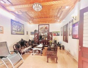 cần bán biệt thự bt7 kđt việt hưng, căn hoàn thiện. giá 52,1 tỷ, khu dân trí cao, sổ đỏ chính chủ