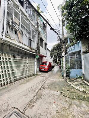 Tân Bình - Hẻm Xe Hơi - 4.3 x 11.3 - Kinh Doanh Tốt - Nhỉnh 6 Tỷ