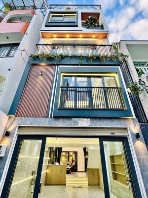 bán gấp nhà giá đầu tư 4tỷ050/81m2 đường ôtô trần hưng đạo-q5, gần chợ cao đạt, thu nhập 25tr/tháng