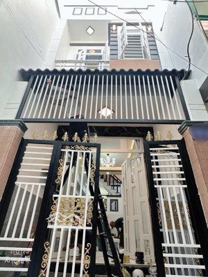 bán nhà riêng tại văn thân, 41,6m2, 2pn, 2wc, đẹp, nhiều tiện ích