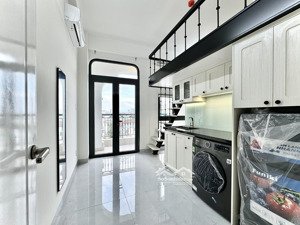 duplex sang trọng mới 100% - gần q10-11 - full nt - thang máy - sang trọng