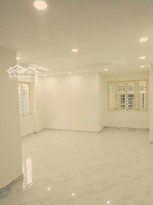 bán nhà nguyễn trãi 93m 3 tầng - 20.5 tỷ - hẻm xe hơi gần phố đi bộ nguyễn huệ